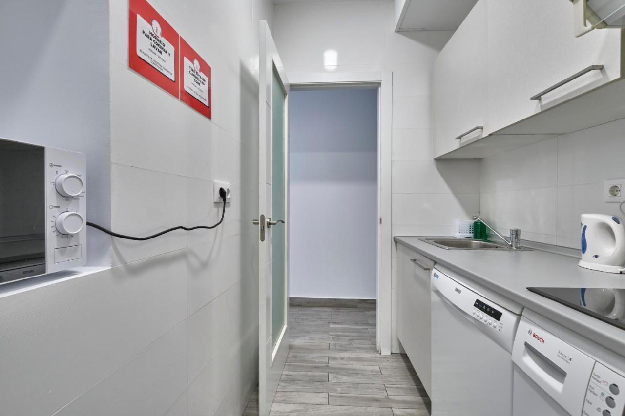Nunez De Arce Habitaciones Madrid Exteriör bild